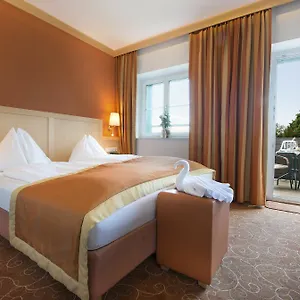 4* Otel Romantik Gersberg Alm Ueber Mit Outdoorpool